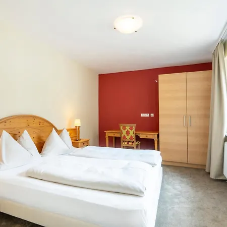 Arkadia * バート・ホーフガシュタイン